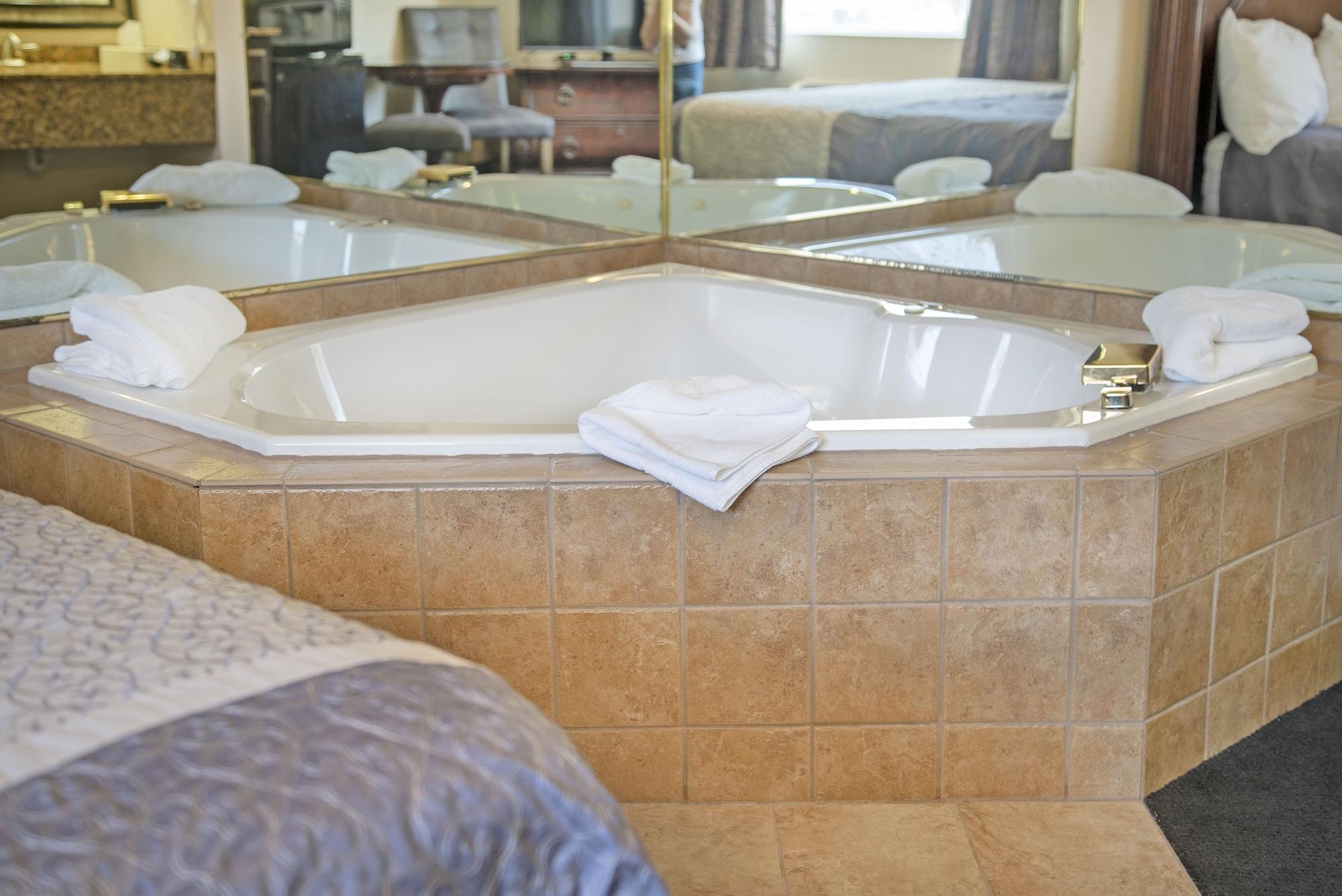 The Stone Castle Hotel & Conference Center Branson Esterno foto