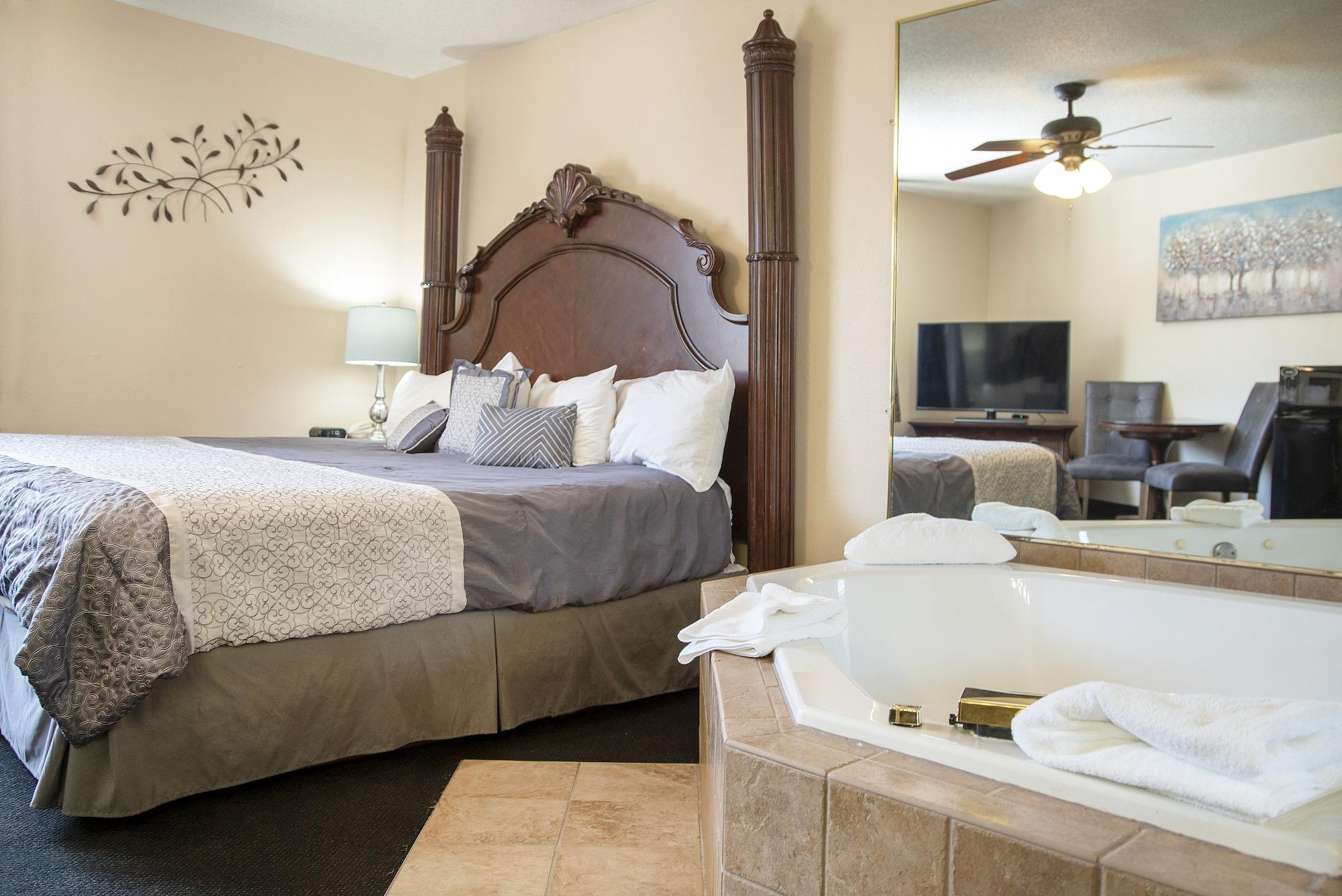 The Stone Castle Hotel & Conference Center Branson Esterno foto
