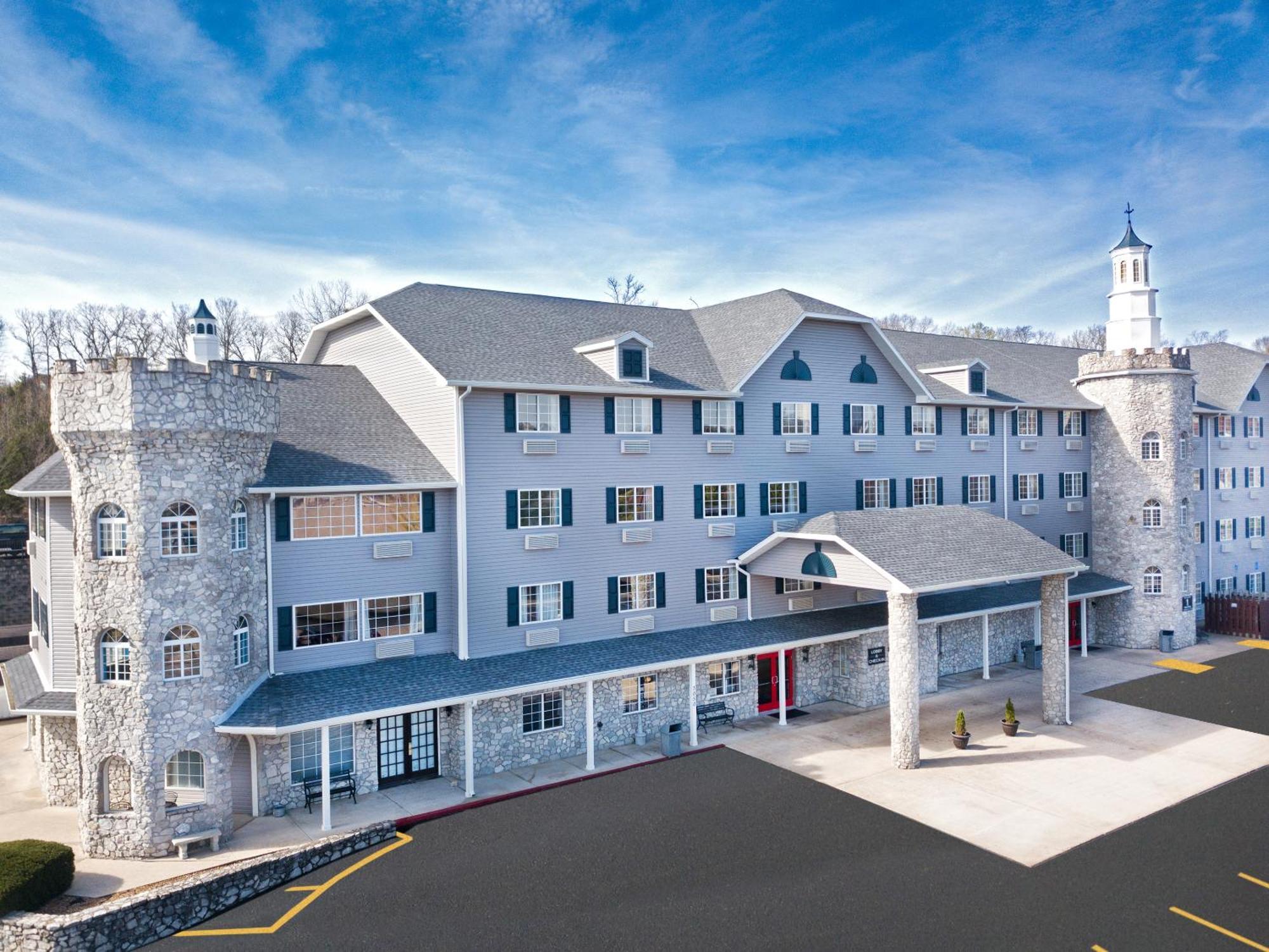 The Stone Castle Hotel & Conference Center Branson Esterno foto